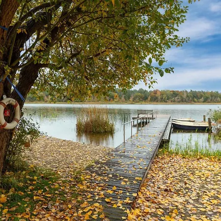 Gemuetlicher Mit Garten Und Whirlpool In Nyaraló Nakenstorf
