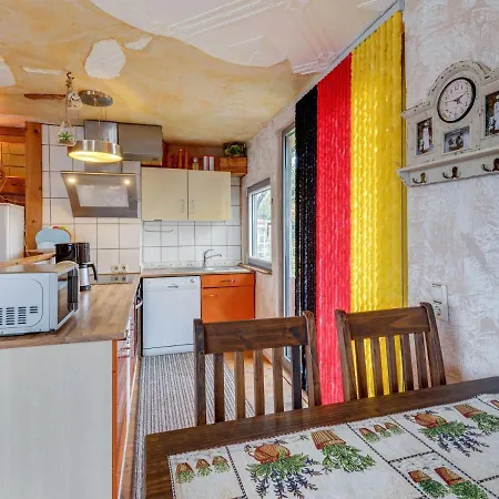 Gemuetlicher Mit Garten Und Whirlpool In Nyaraló *