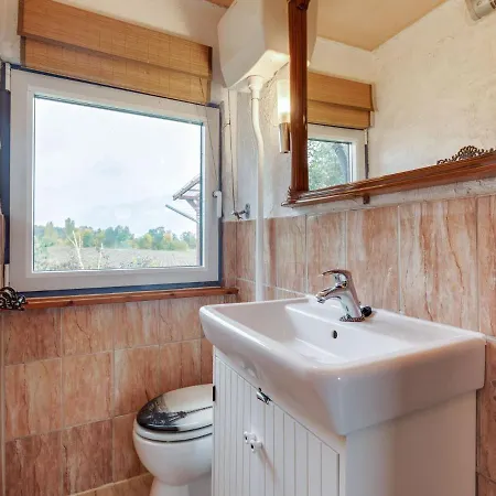 Gemuetlicher Mit Garten Und Whirlpool In * Nakenstorf