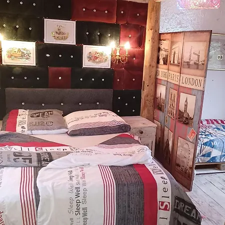 Gemuetlicher Mit Garten Und Whirlpool In *