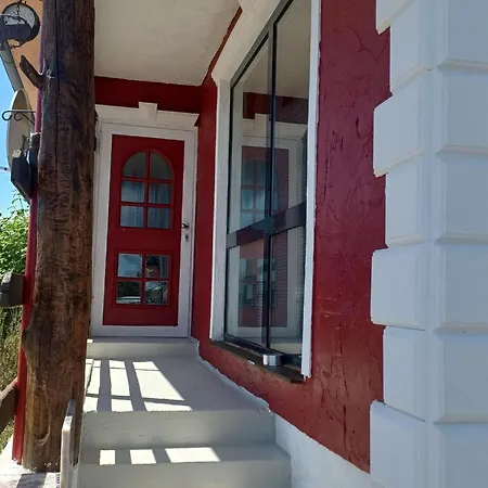 Gemuetlicher Mit Garten Und Whirlpool In Nyaraló Nakenstorf