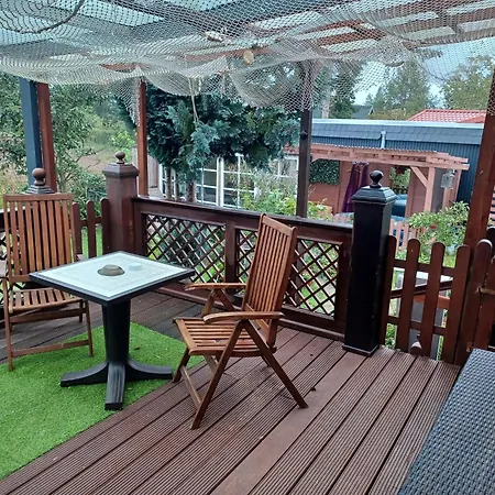 Gemuetlicher Mit Garten Und Whirlpool In *