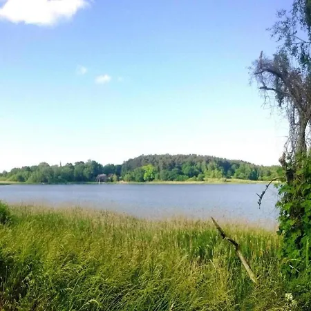 Gemuetlicher Mit Garten Und Whirlpool In Nyaraló Nakenstorf